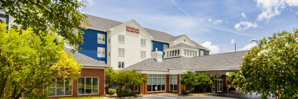 Exterior view of the Hilton Garden Inn Hattiesburg hotel in Hattiesburg, Mississippi